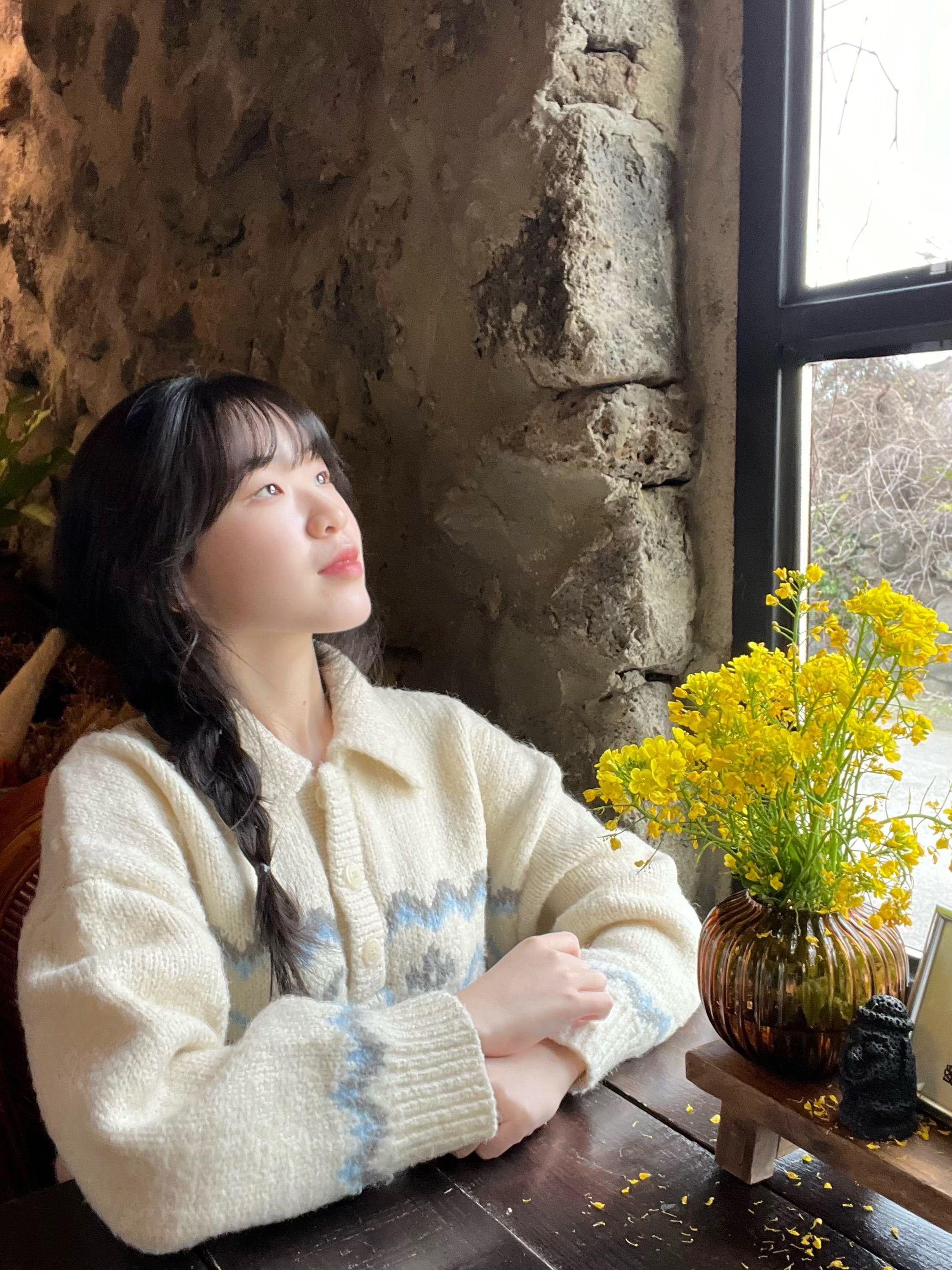김채연