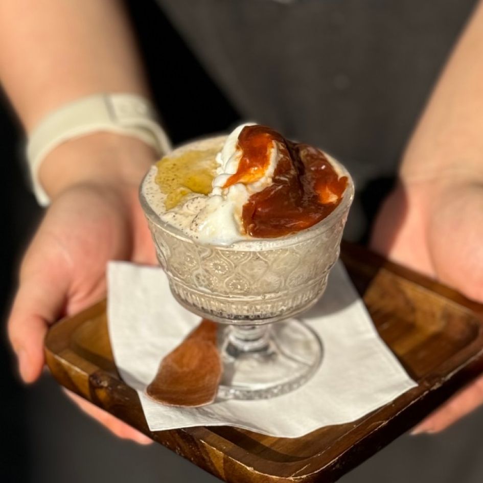 색을 파는 가게, 웨이빙🍧