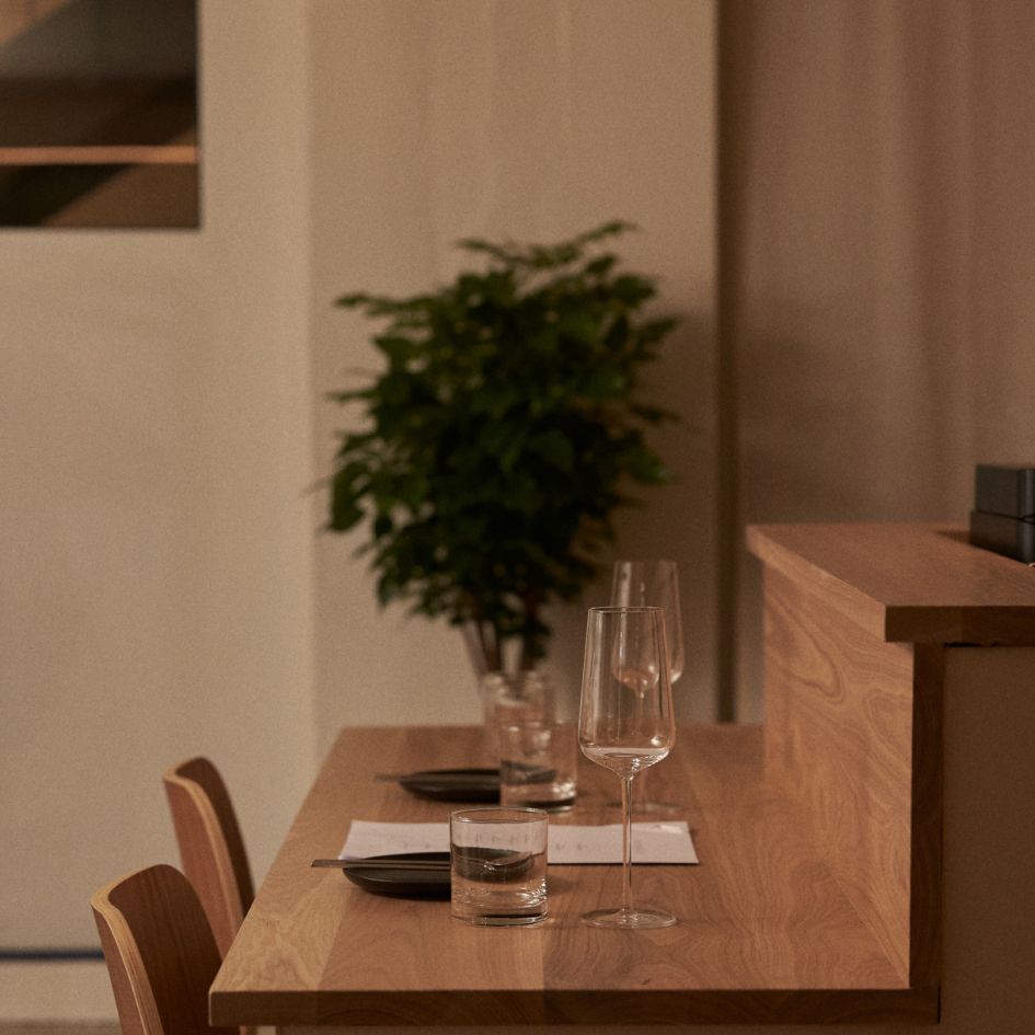 현대인들을 위한 낙원, 파라디