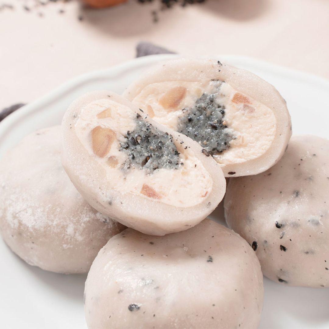 [보약떡집] 공주 흑임자 밤찰떡 (65g*9개입) | 쫀득찰떡에 달콤한 크림,흑임자,밤을 가득