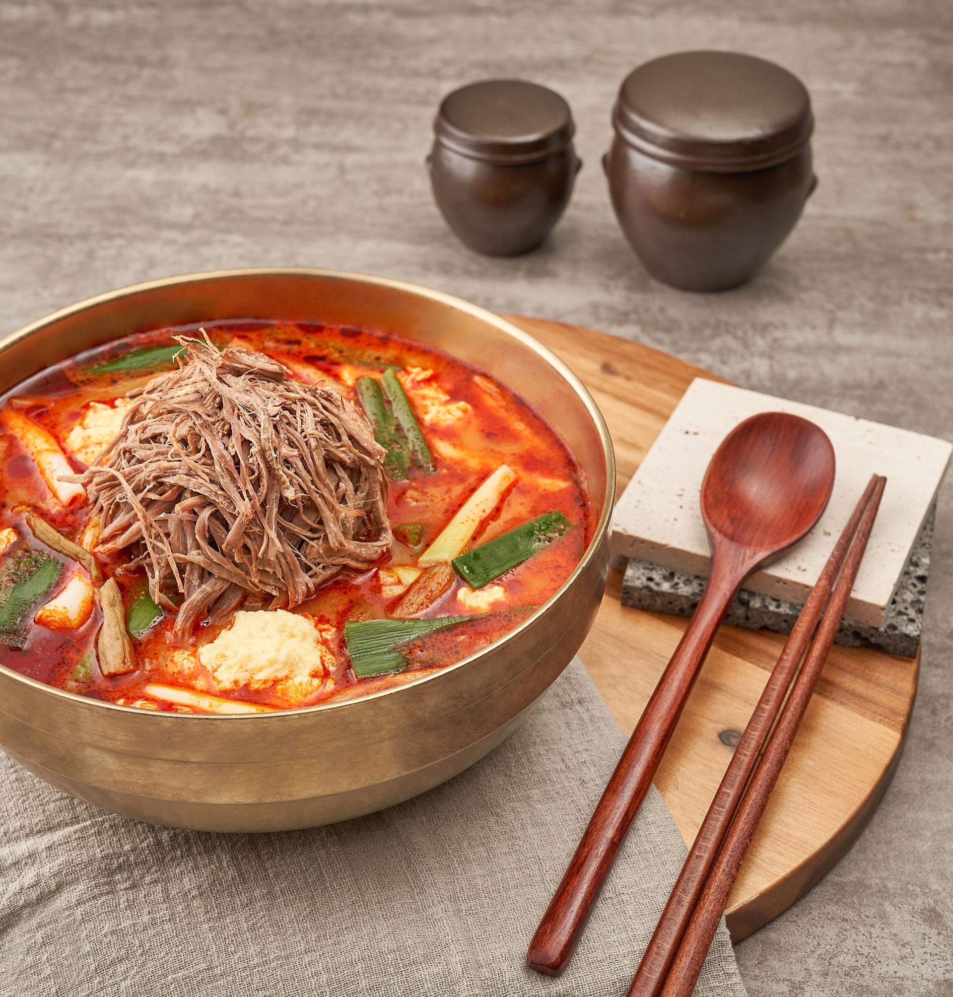 육개장 550gㅣ전통 가마솥 방식으로 끓여낸 사골육수