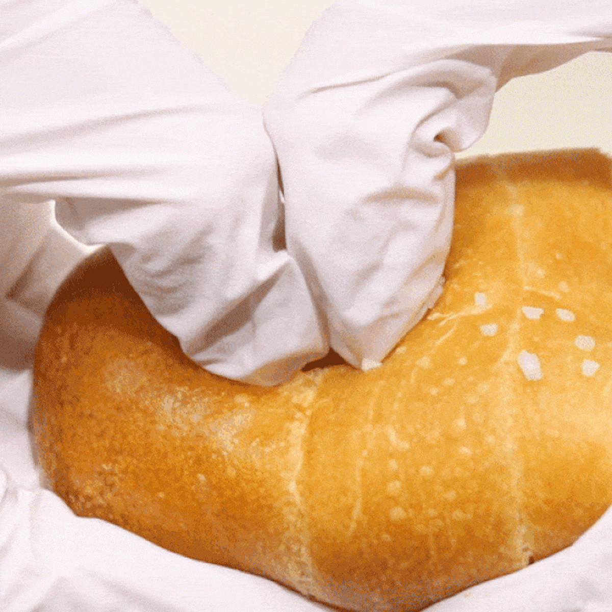 [더브레드블루] 소소한 소금빵 55g 1개ㅣ짭조름한 맛과 단백한 맛의 조화