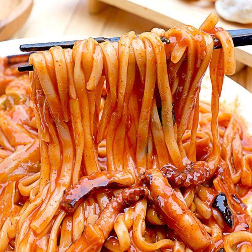 [아임셰프] 낙지 비빔칼국수 | 849g (2인분)